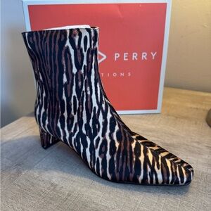 Katy Perry Liger Print Satin Booties – The Wandering Bootie | Size 8 | NEW